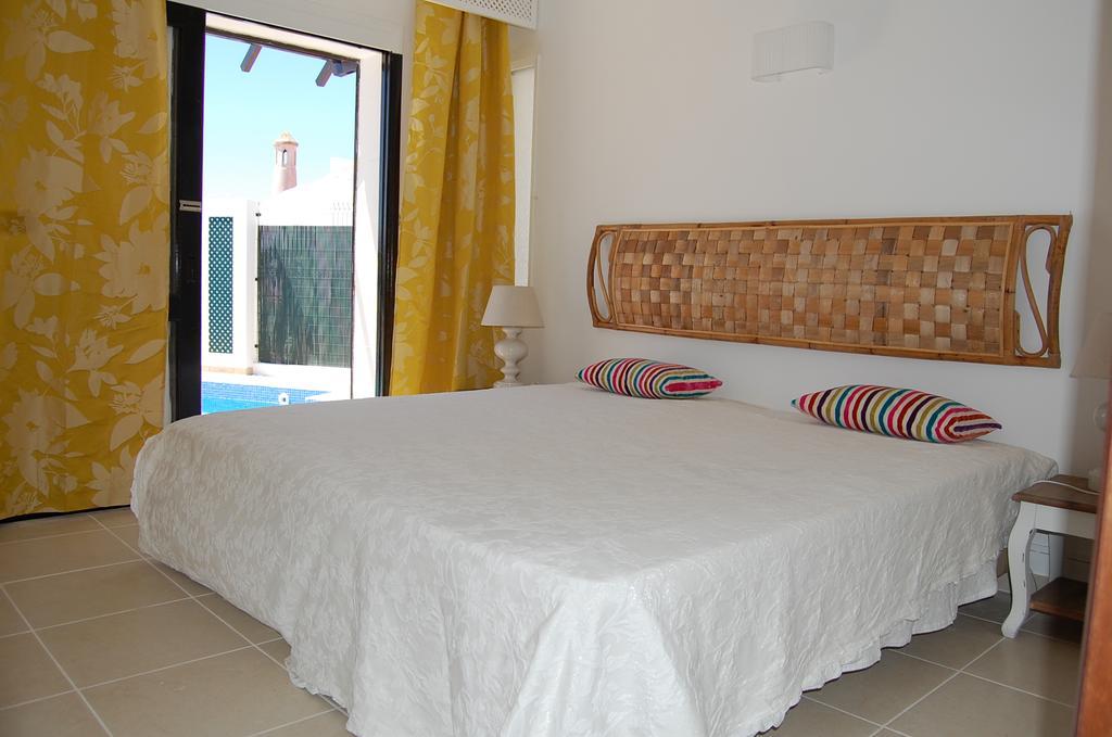 البوفيرا Villa Oura Beach المظهر الخارجي الصورة