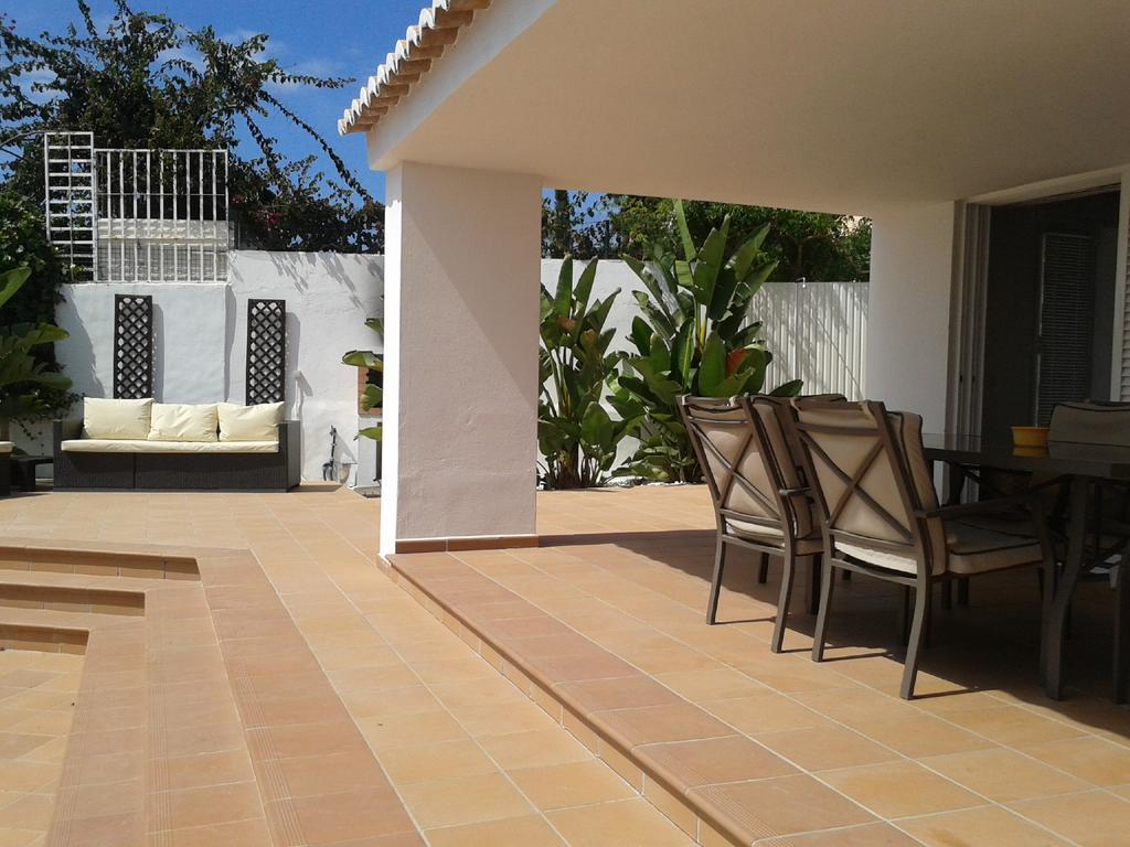 البوفيرا Villa Oura Beach المظهر الخارجي الصورة
