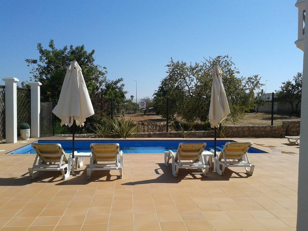 البوفيرا Villa Oura Beach المظهر الخارجي الصورة