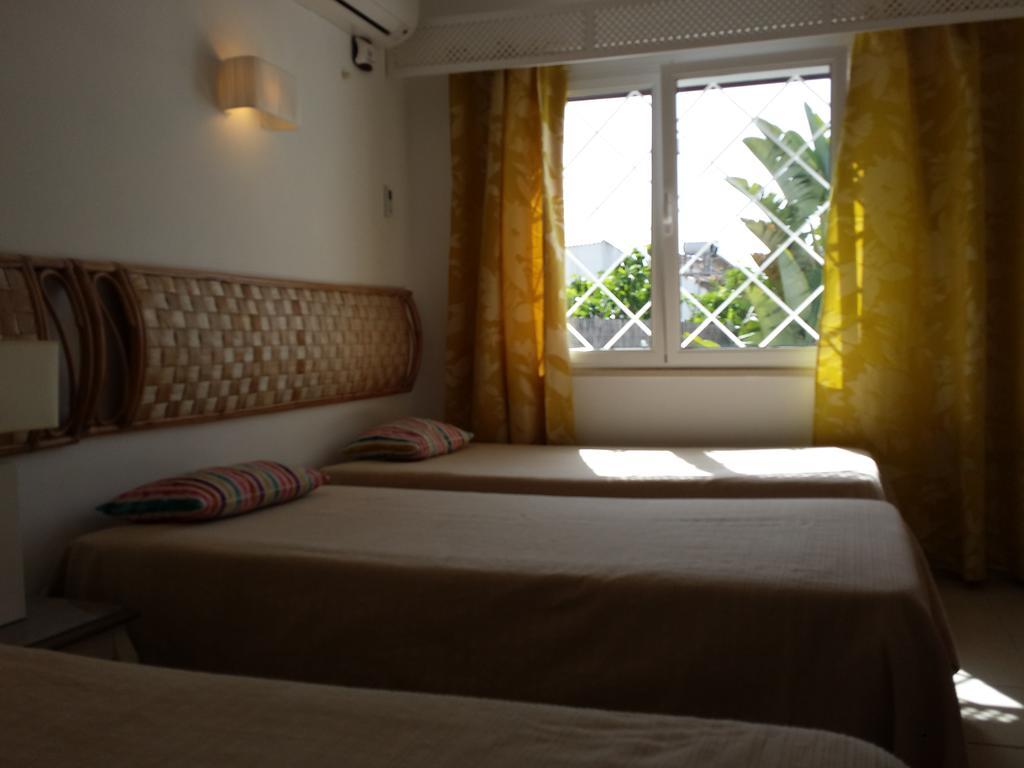 البوفيرا Villa Oura Beach المظهر الخارجي الصورة