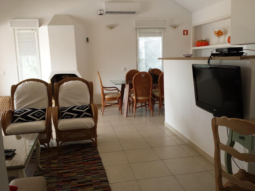 البوفيرا Villa Oura Beach المظهر الخارجي الصورة